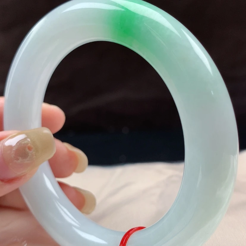 【闪购商品】翡翠手镯未镶嵌96769，