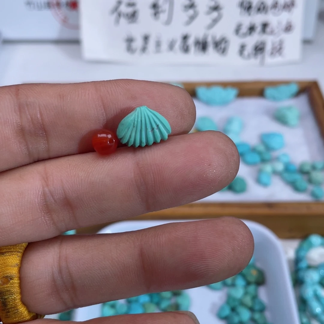 叮***子南红玛瑙未镶嵌颈饰029