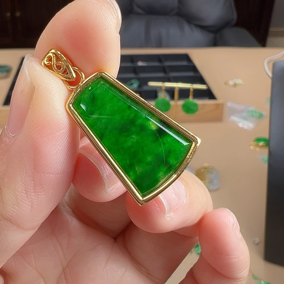 翡翠银S925镶嵌耳饰耳饰