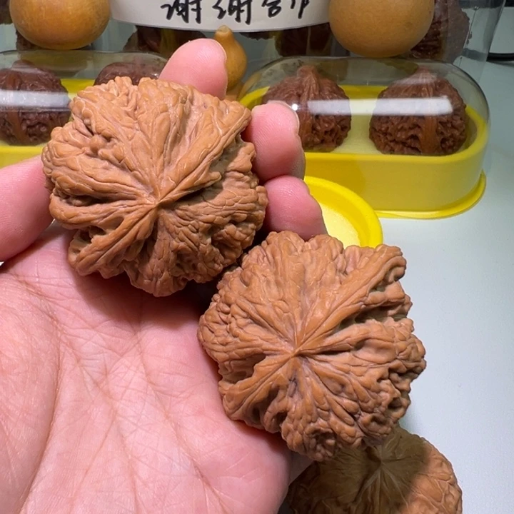 来***～文玩核桃把件大粗筋