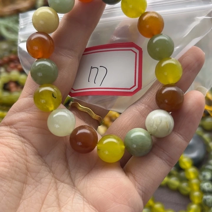 蛇纹石玉未镶嵌手链