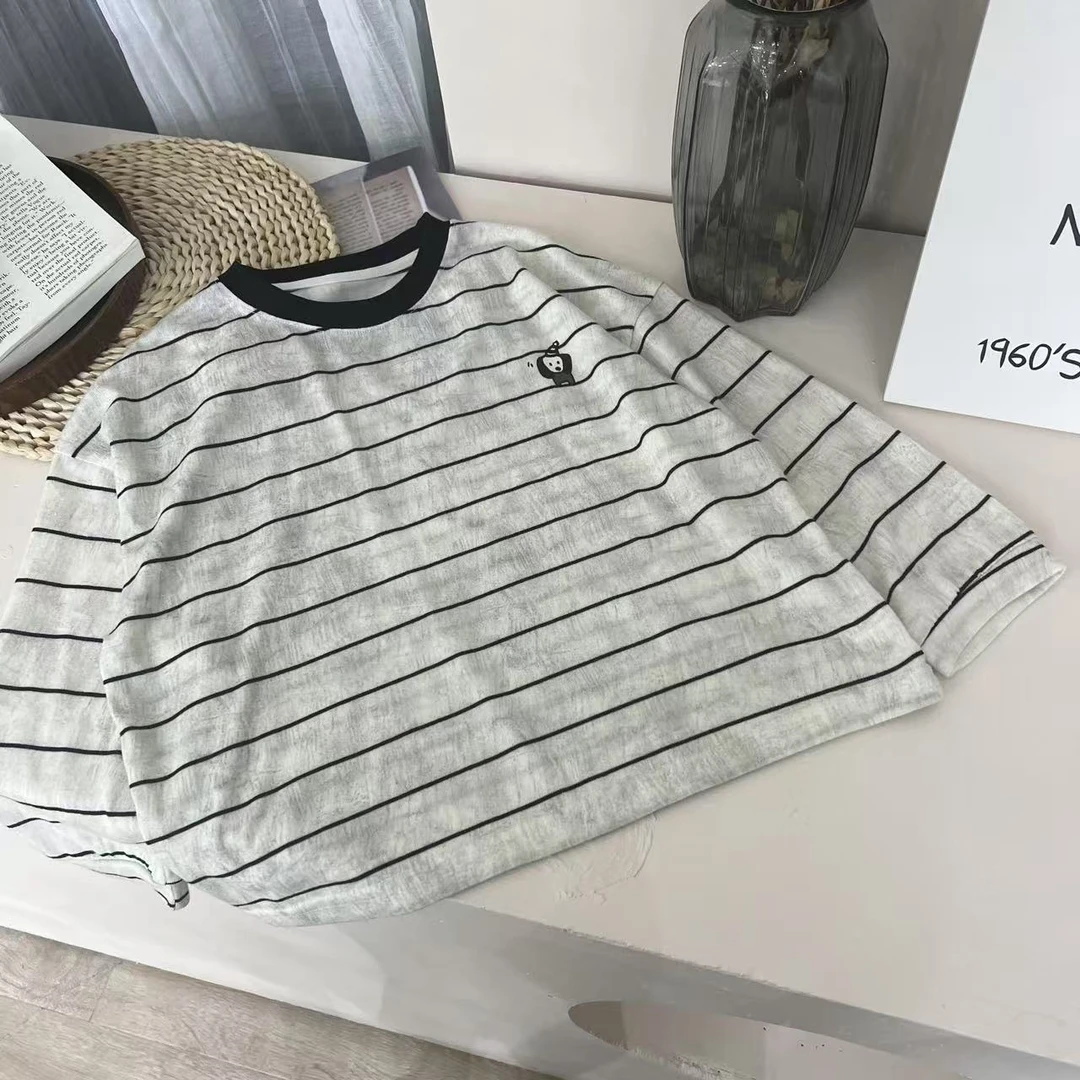 2025年春季新款儿童卫衣休闲百搭宽松时尚洋气50040条纹打底