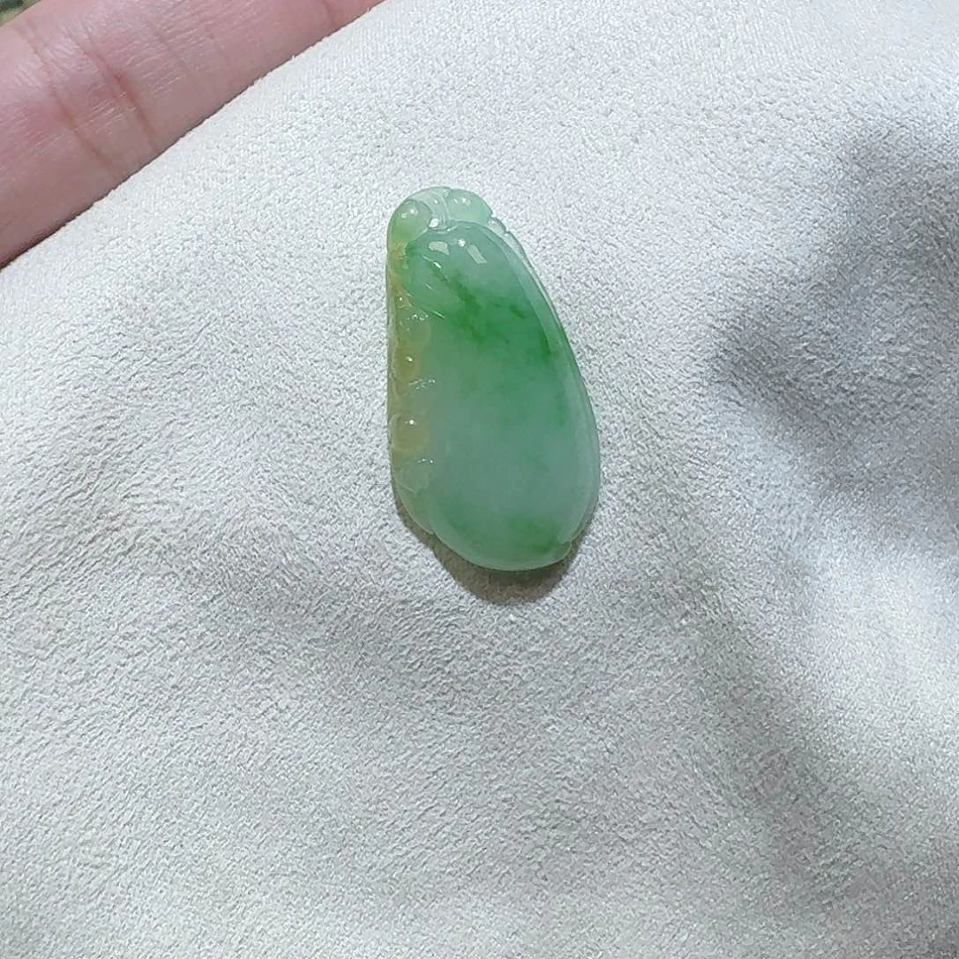 颈饰未镶嵌翡翠福瓜