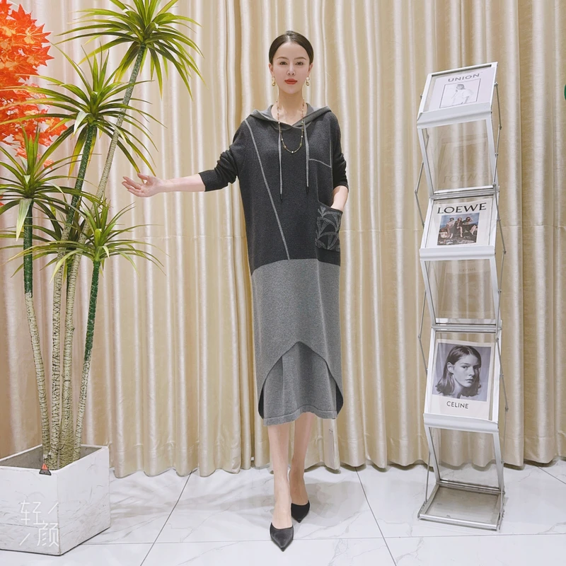A168灰同色层次拼接设计款气质秋冬轻奢针织连衣裙时尚复古