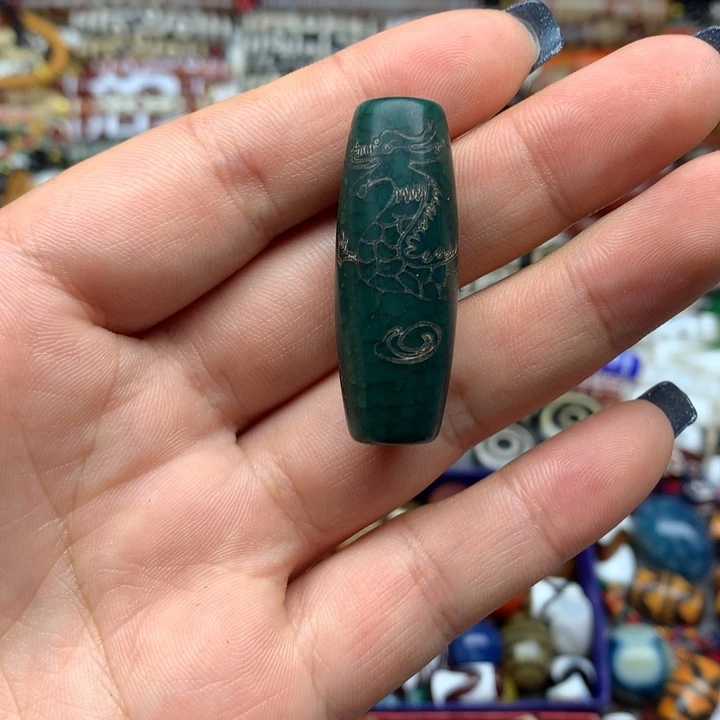 玛瑙/玉髓未镶嵌吊坠(赠链)