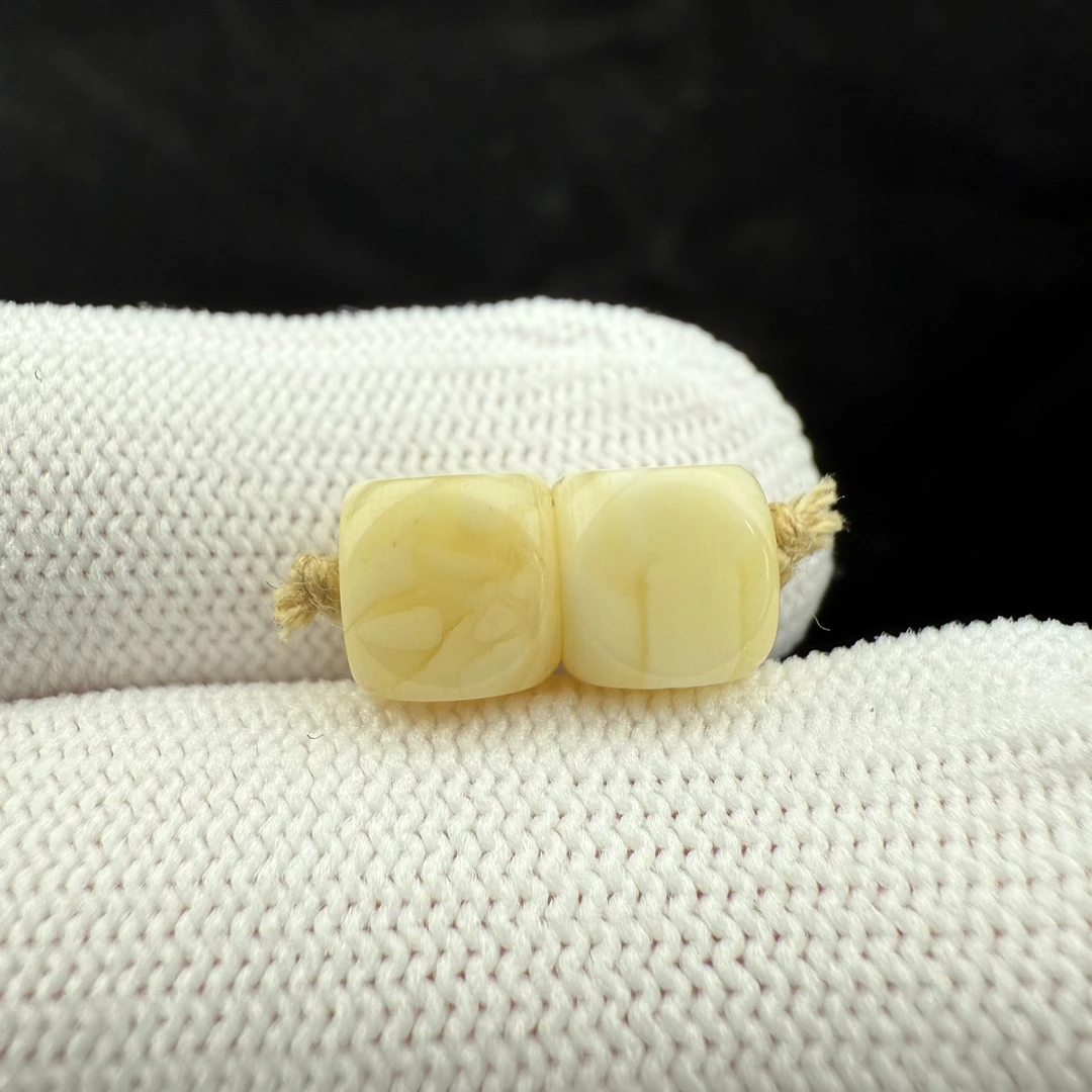 B6091 天然原矿俄料蜜蜡瑕疵特价7.2 mm一物一图 假一罚十