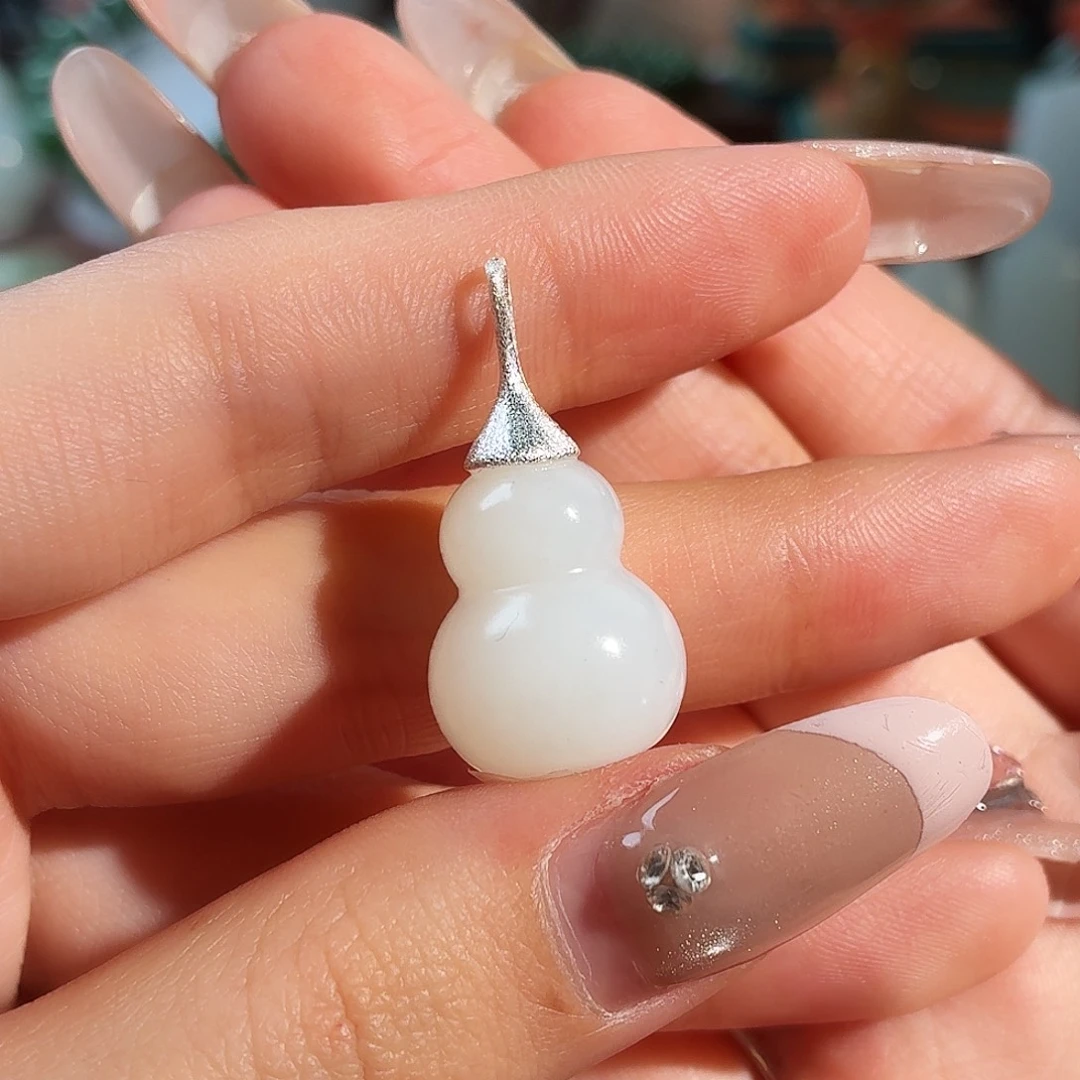 和田玉银S925镶嵌颈饰T