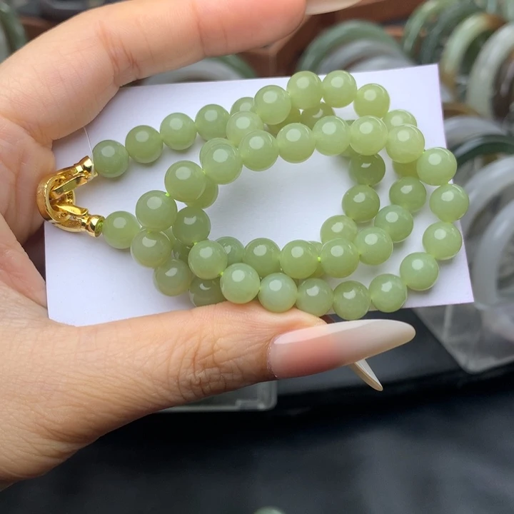 颈饰合金和田玉项链