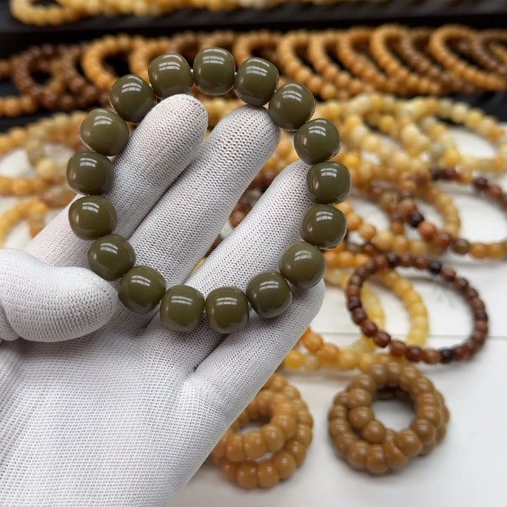 菩提根/象牙果手串13*14微瑕 5年