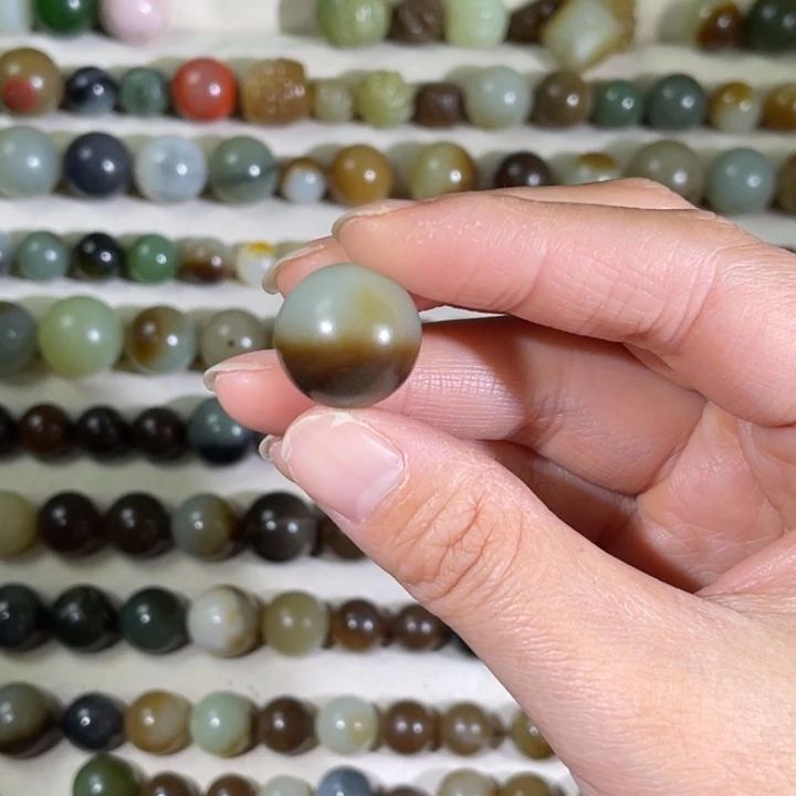 和田玉（糖玉）未镶嵌珠宝半成品18