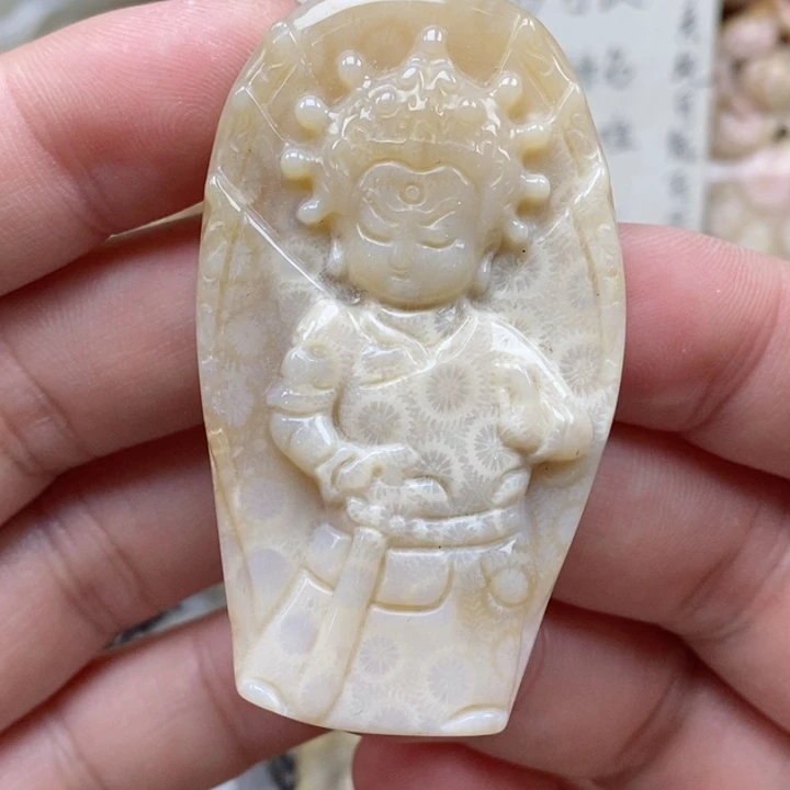 硅化珊瑚（珊瑚玉）未镶嵌颈饰