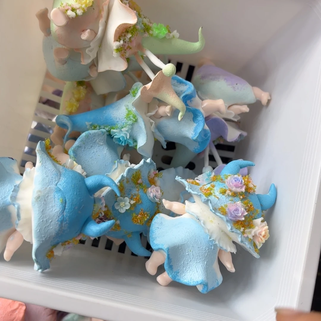 树脂制品2号2个噢噢噢哦哦