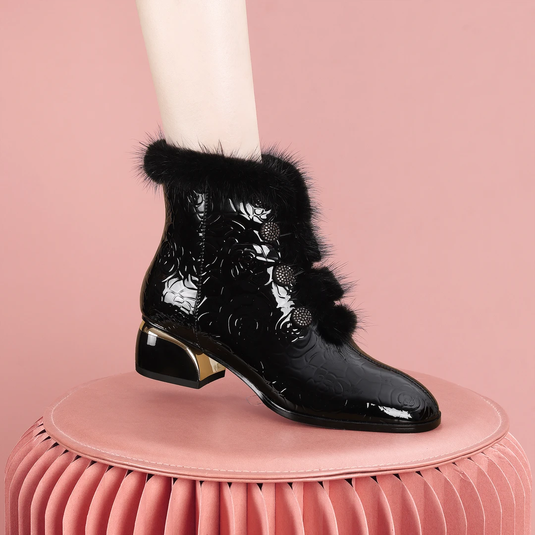 梵芮诗冬季 时尚纯色洋气保暖舒适通勤女靴-J2250