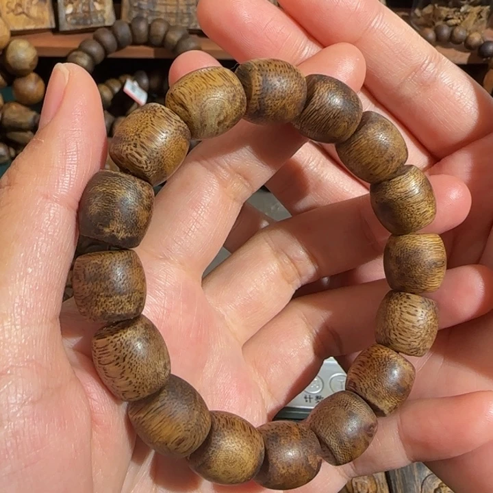 沉香手串乌身淳化老料单圈鼓珠1.3