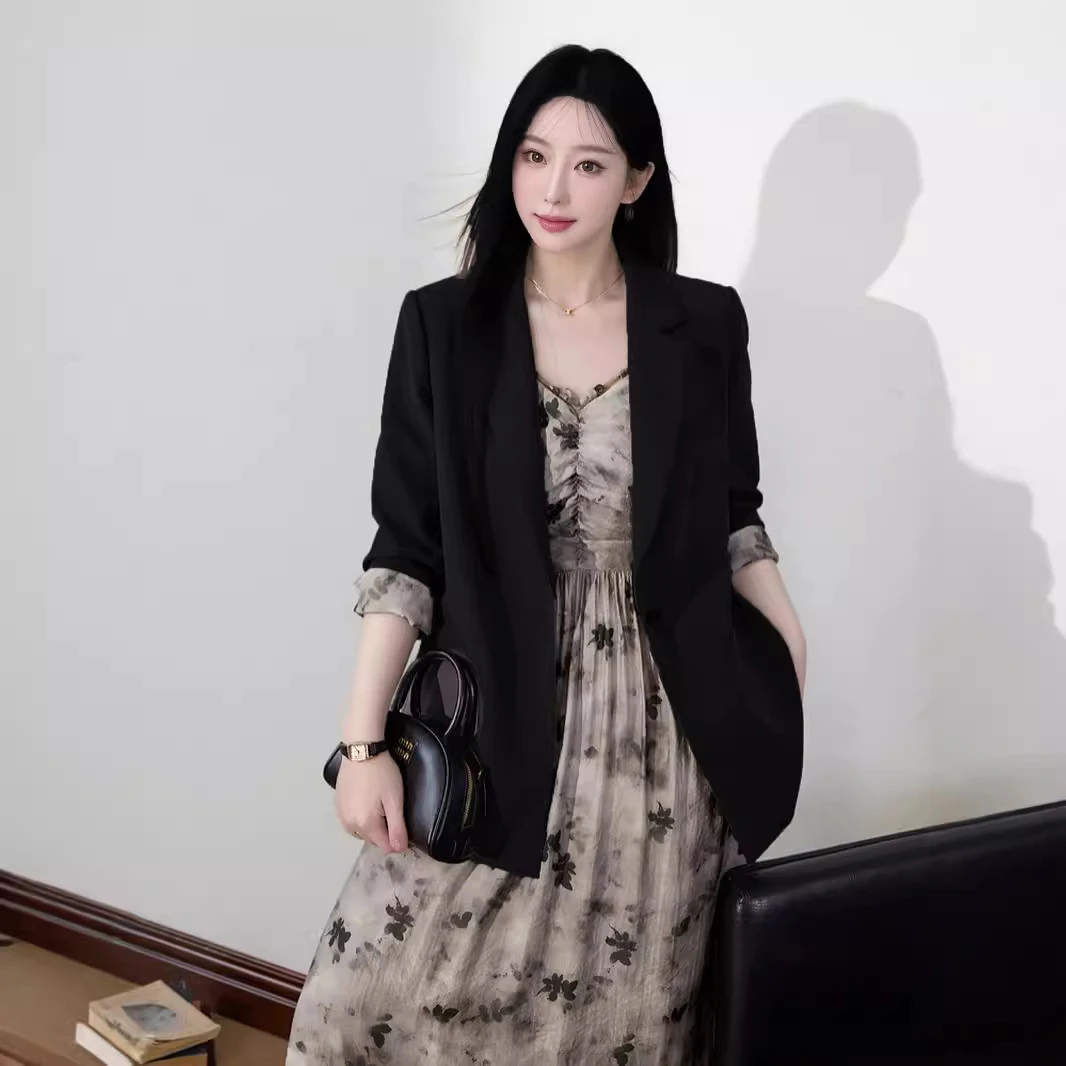 【现货】大码女装春秋新款微胖mm套装小西装显瘦吊带裙两件套