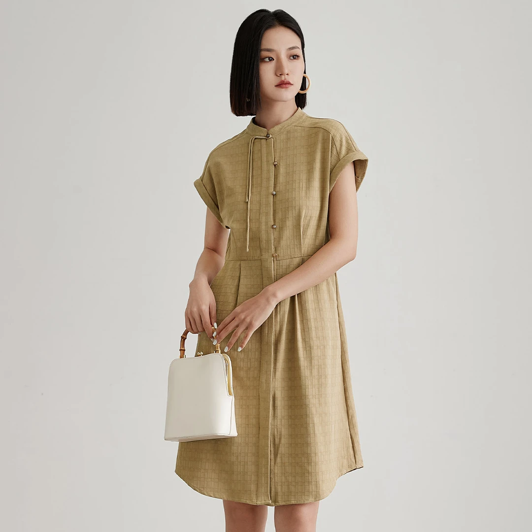 IHIMI/海谧新中式珠扣立领A字裙2025夏国风盘扣设计感连衣裙3305