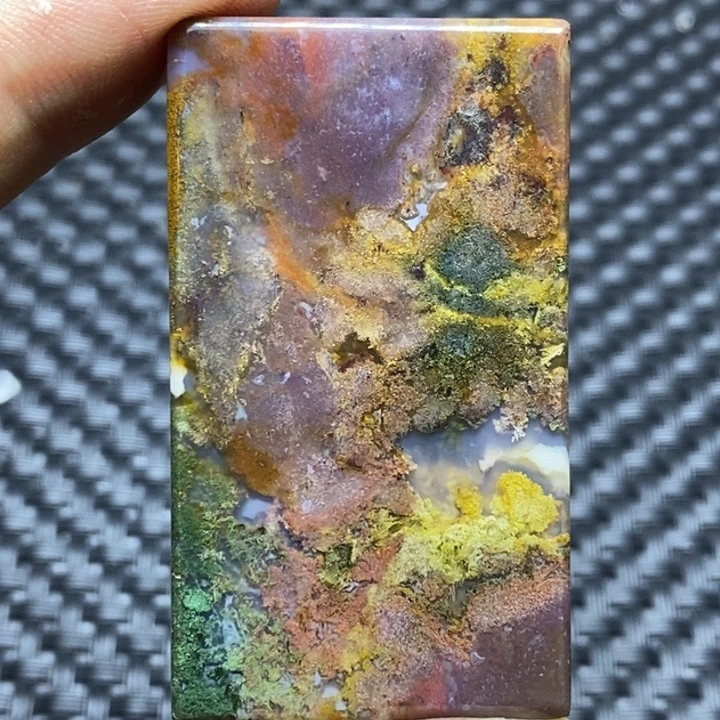 玛瑙/玉髓颈饰未镶嵌幽****)