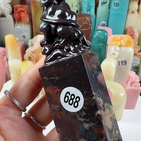 青田石印石雪**狐印石章料…..