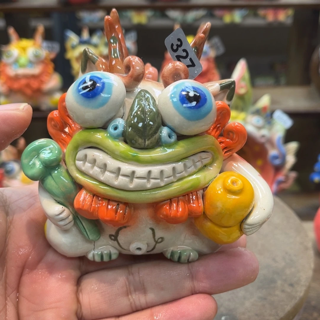 陶瓷纯手工抽象陶瓷摆件327