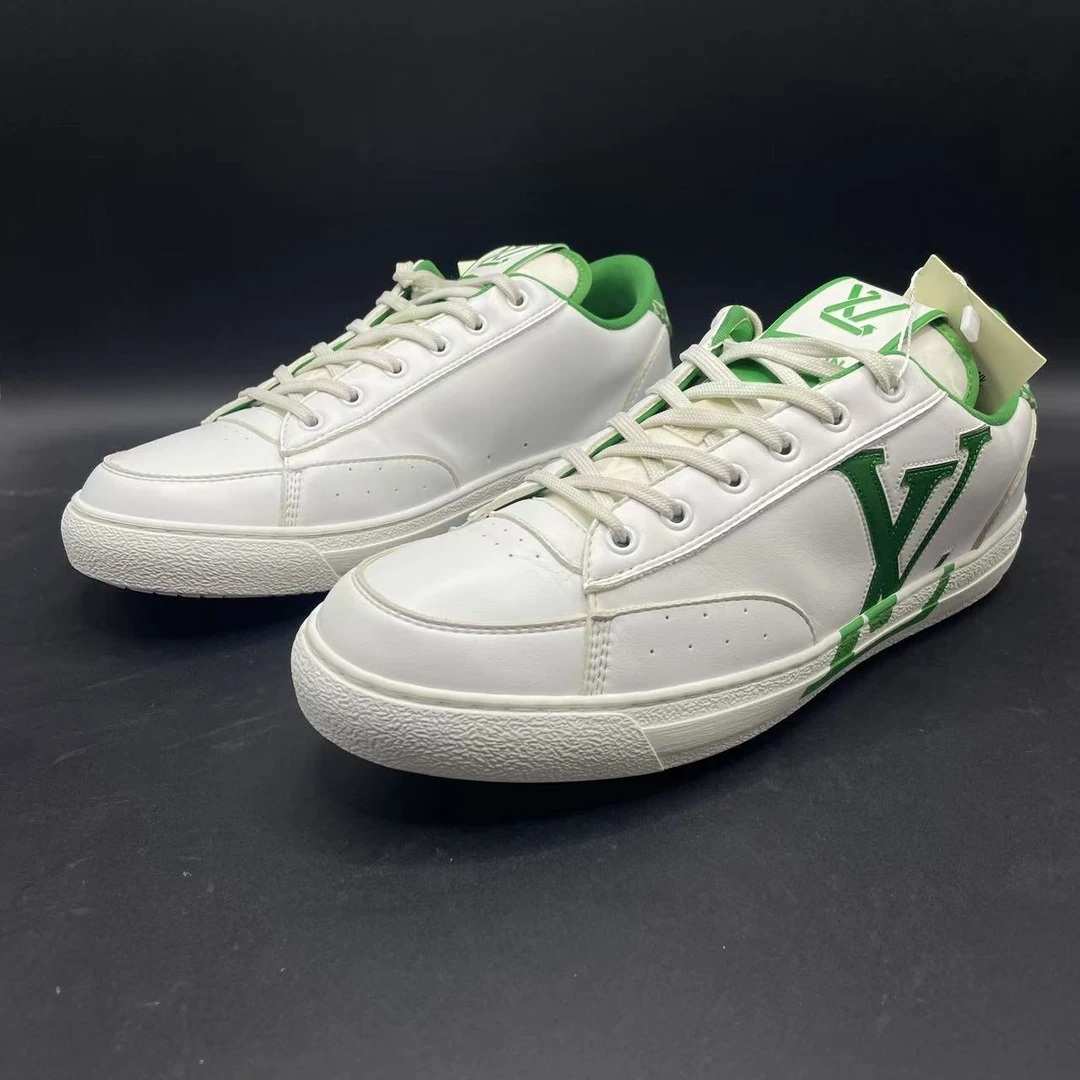 95新 LouisVuitton/路易威登 【聚星折扣】错位板鞋 42.5码 lo175s