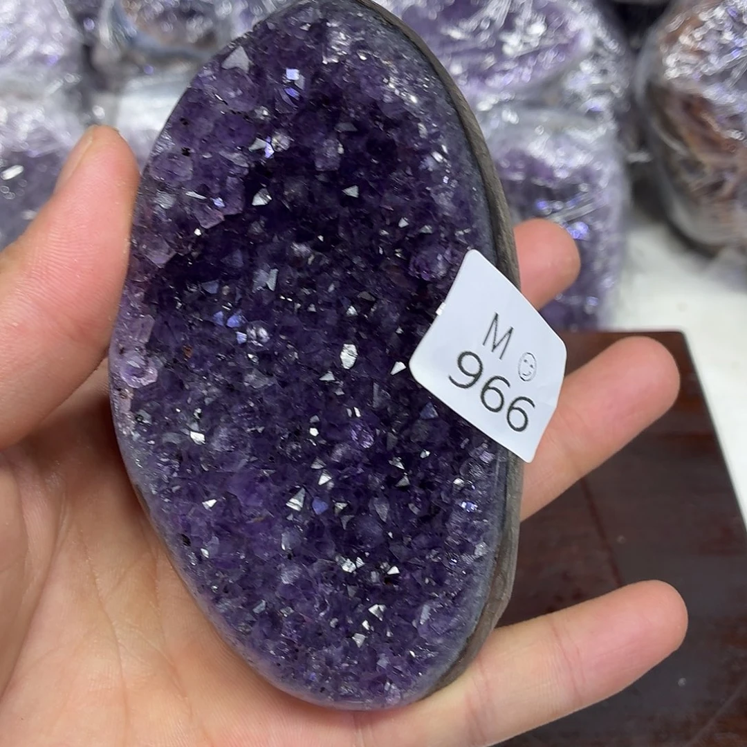 未镶嵌水晶大型摆件（非配饰）