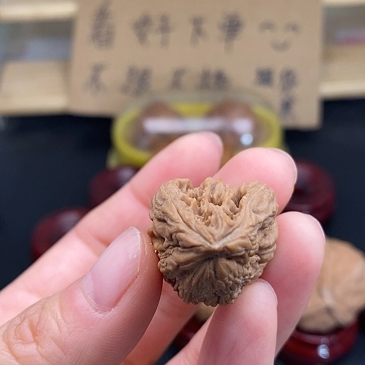 酸***️文玩核桃吊坠瑕疵单只不退不换