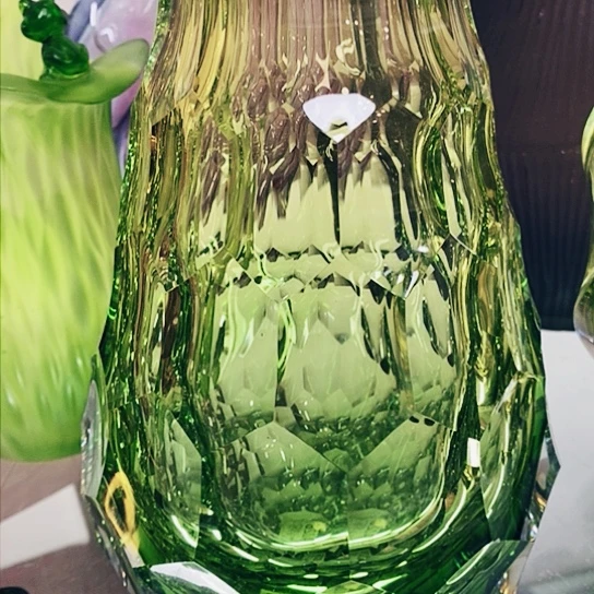 琉璃高度23厘米水晶琉璃moser菠萝瓶