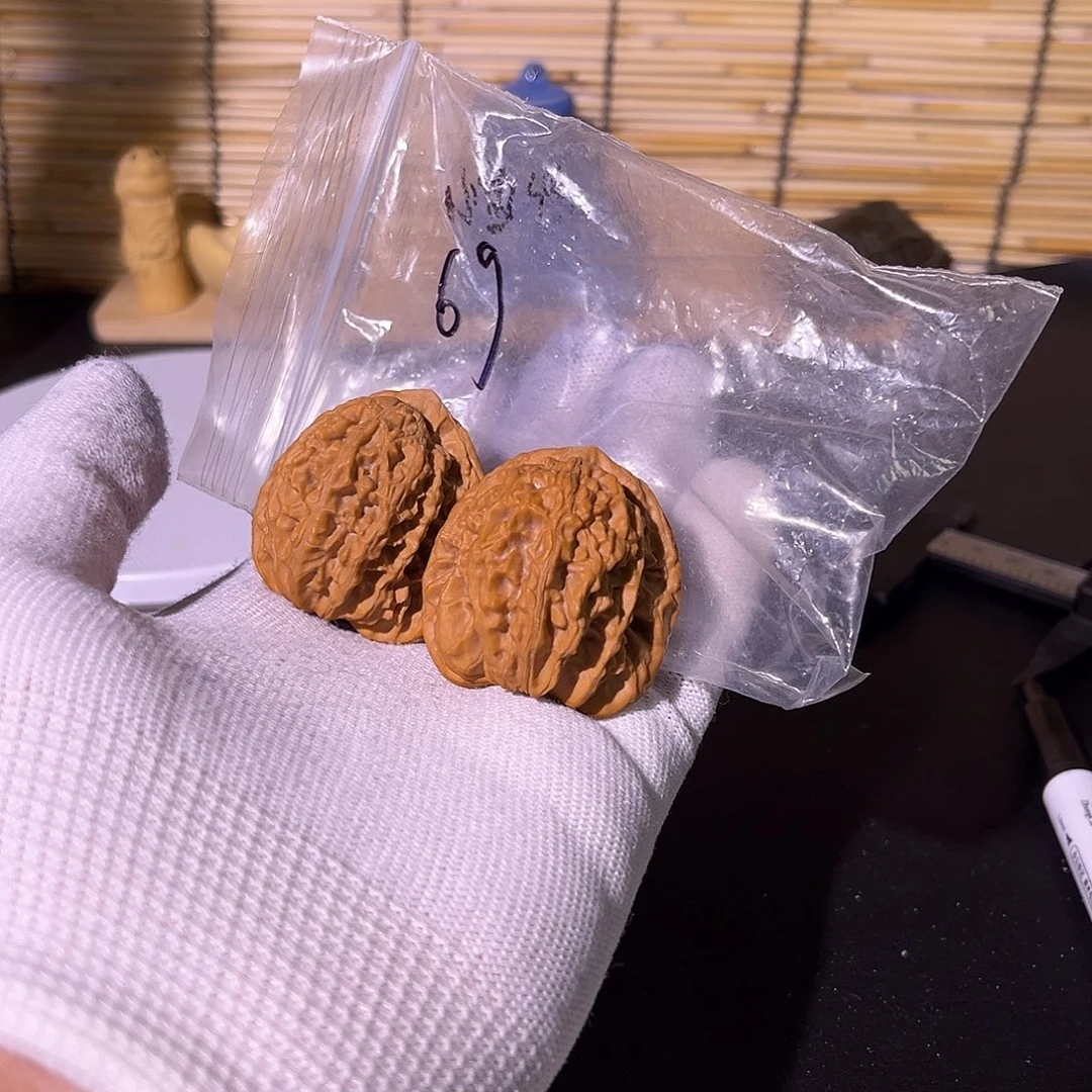 吊坠文玩核桃1111