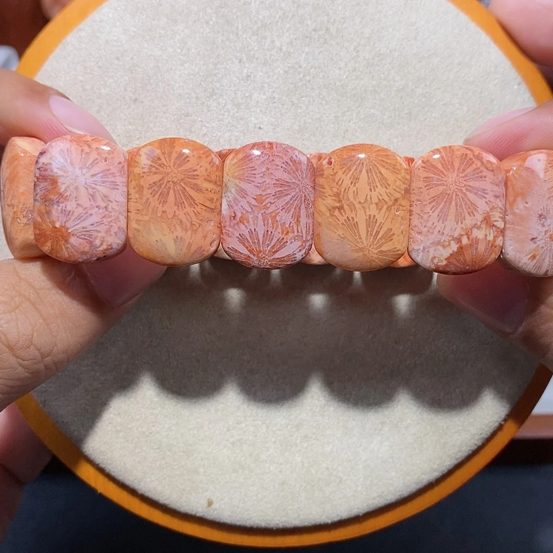 硅化珊瑚（珊瑚玉）手串未镶嵌向日葵51