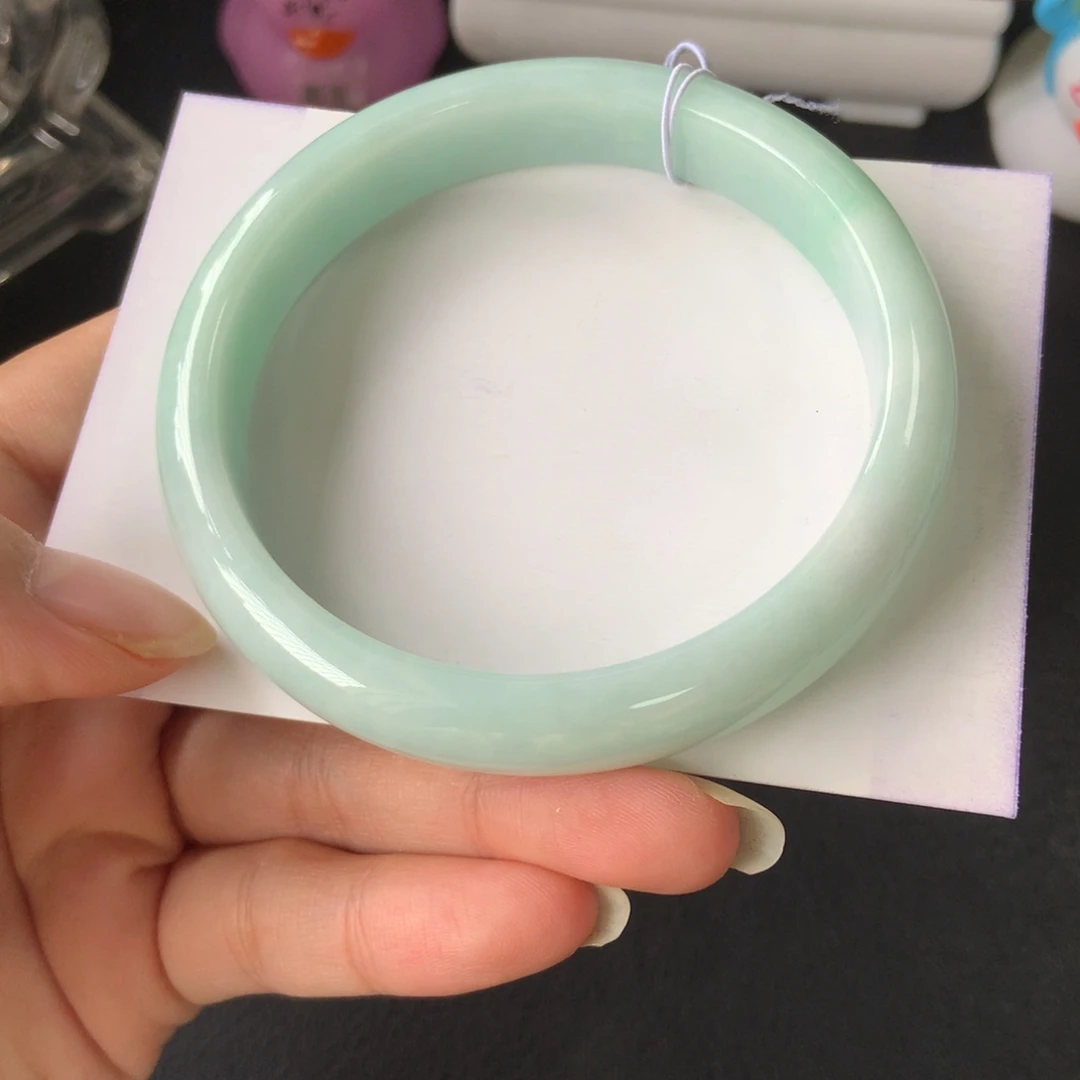 翡翠未镶嵌手镯8号62.2-12.2-7.6