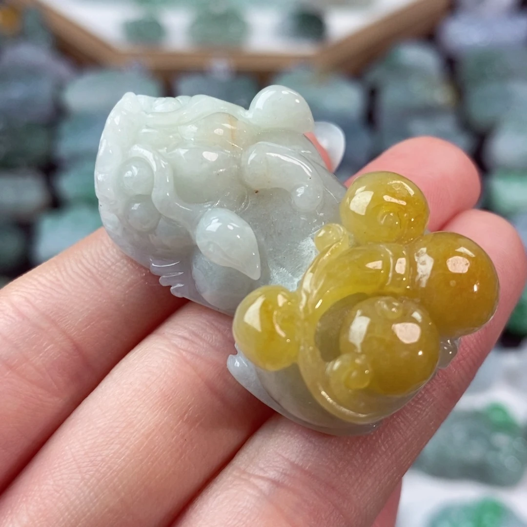 翡翠未镶嵌颈饰天然