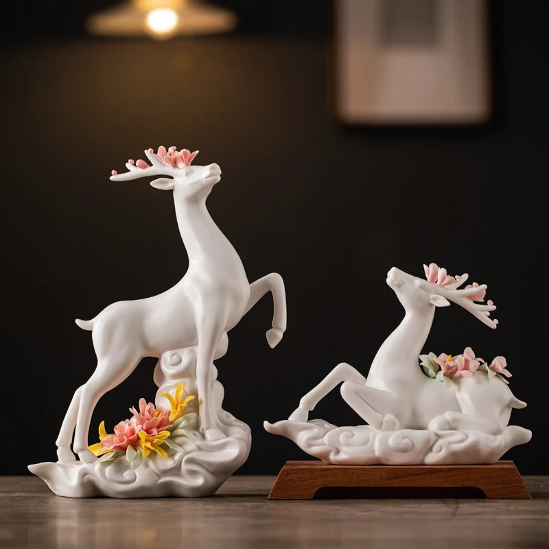 陶瓷鹿摆件大号招财客厅玄关白瓷麋鹿梅花鹿一对桌面装饰品工艺品