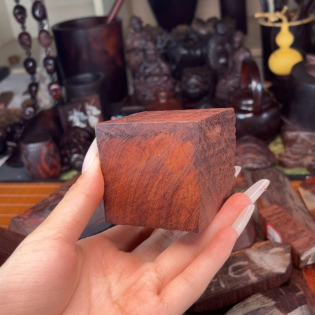 ****版檀香紫檀（小叶紫檀）