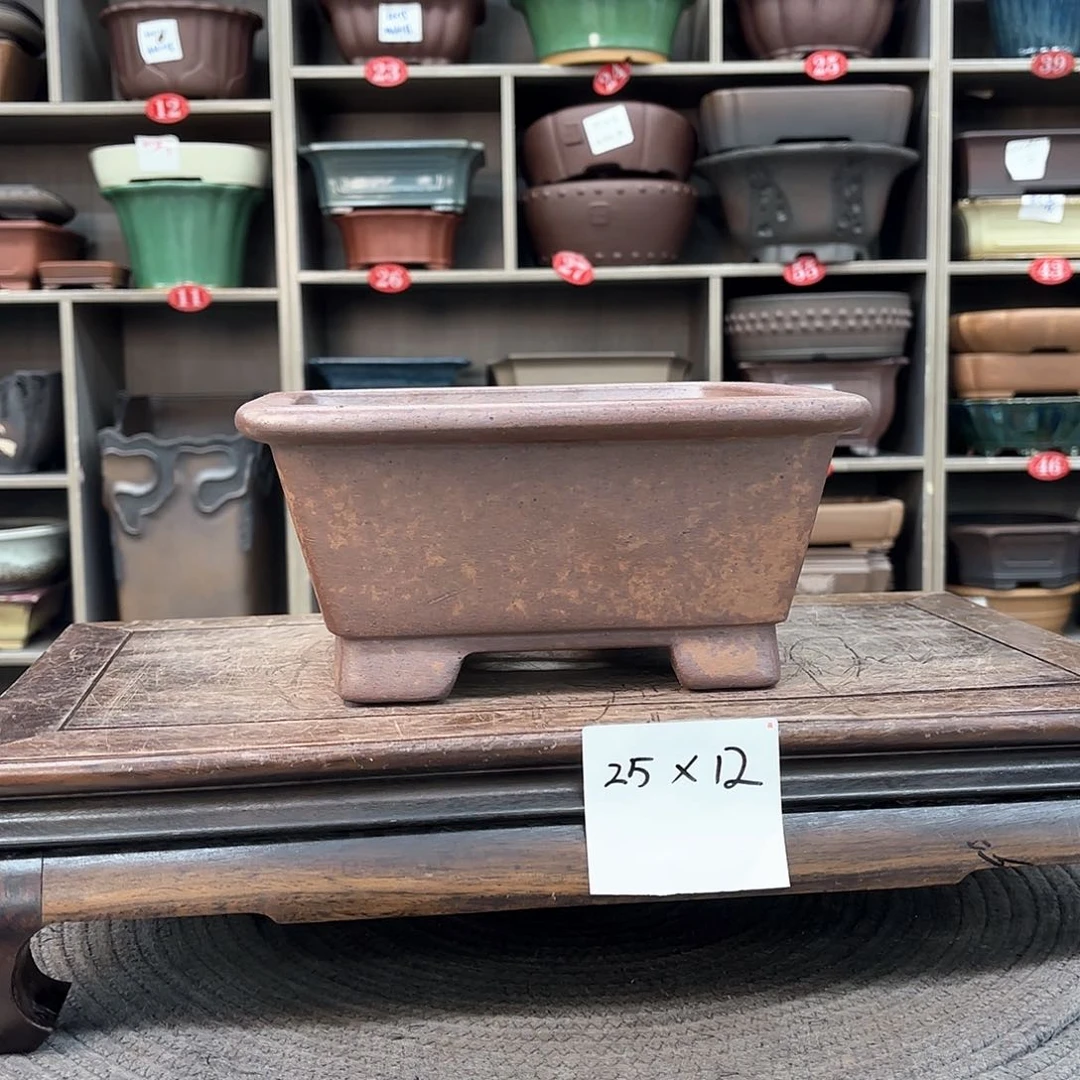 紫砂花盆紫砂的颜色很好看