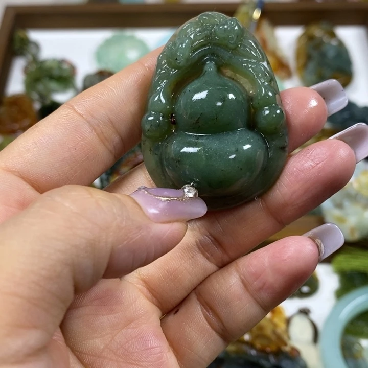 蛇纹石玉未镶嵌吊坠