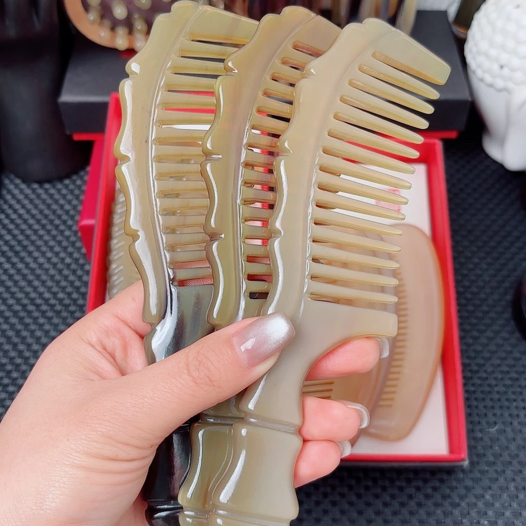 纯手工制作纯牛角梳子