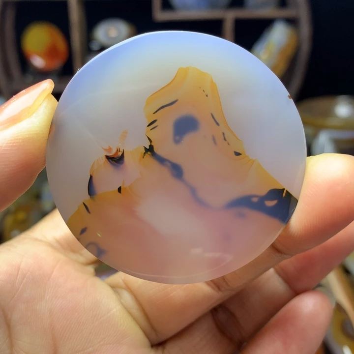 玛瑙/玉髓颈饰未镶嵌凤**奇