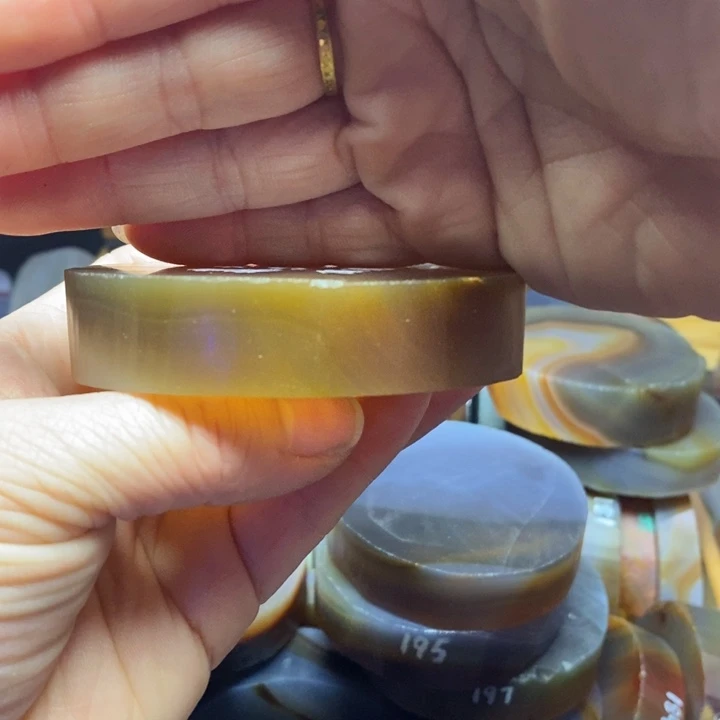 天***…定制玛瑙天然玛瑙手镯定制，不退换