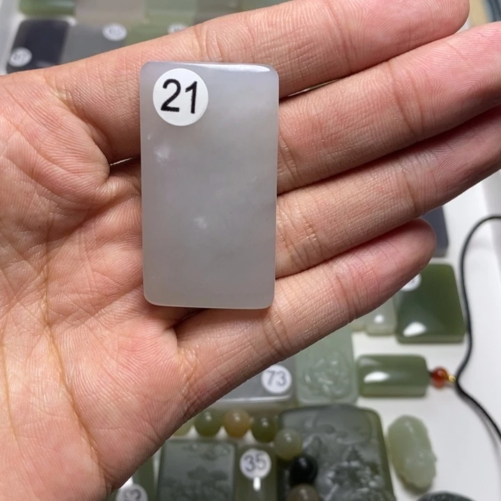 和田玉未镶嵌颈饰淡*