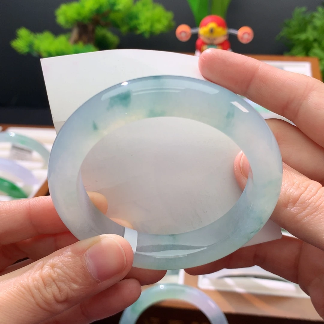 翡翠未镶嵌手镯闪购 25