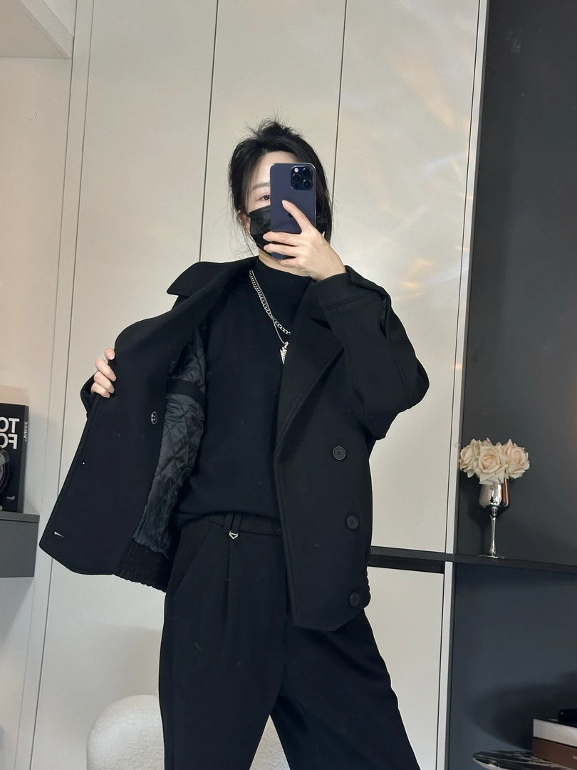 【菜菜】秋冬季新款毛呢大衣加棉加厚双排扣短款保暖风衣夹克外套装