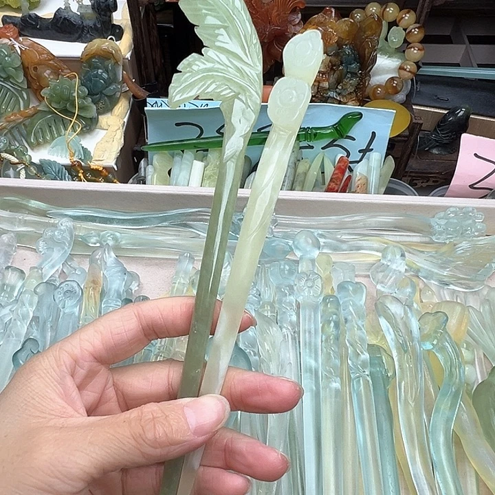 蛇纹石玉未镶嵌发簪