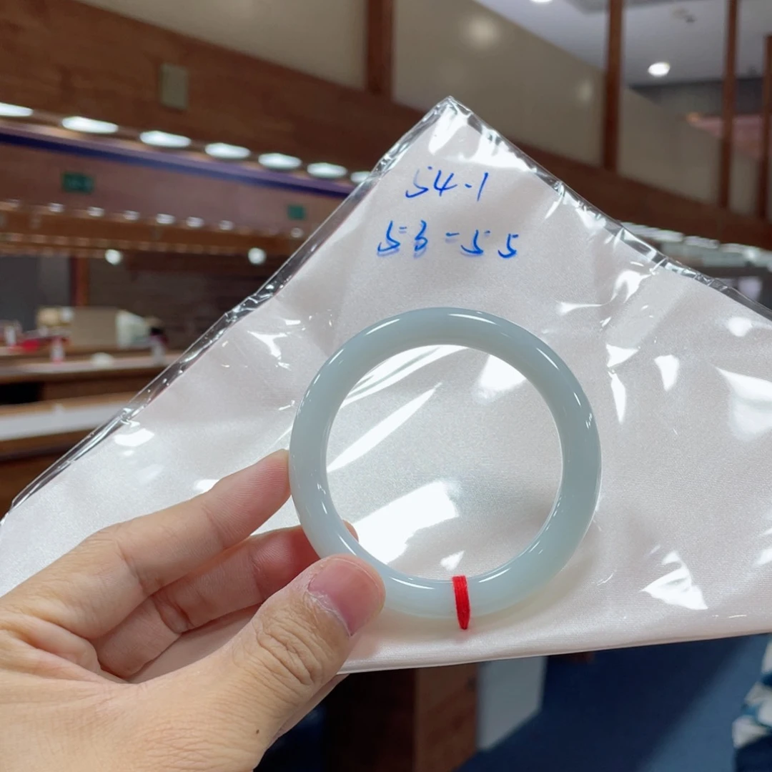 未镶嵌手镯翡翠翡翠