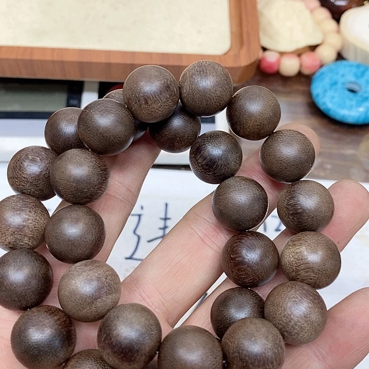 琉璃/树脂/塑料类2926。