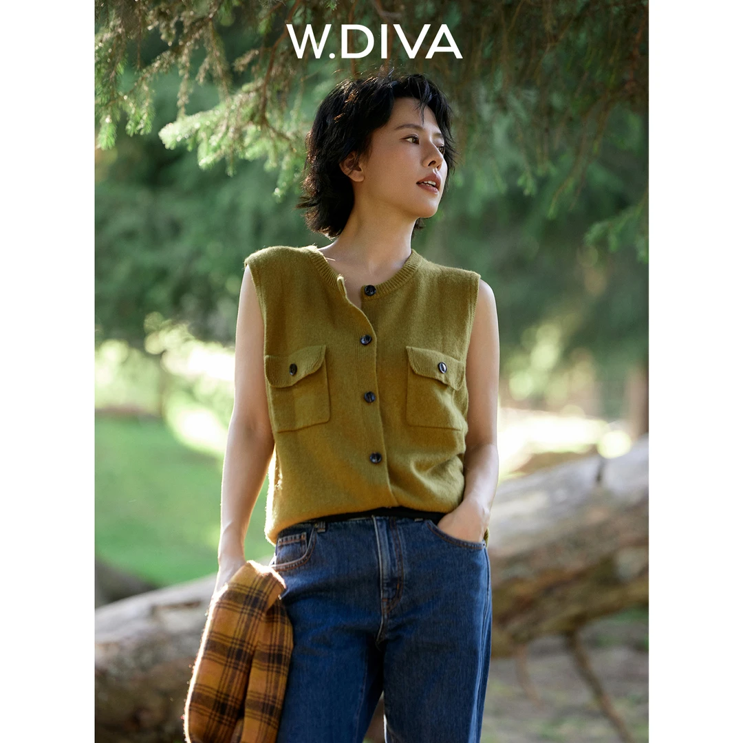 W.Diva【简随】手工钩花双盖袋羊毛羊绒圆领无袖针织开衫53Z032798