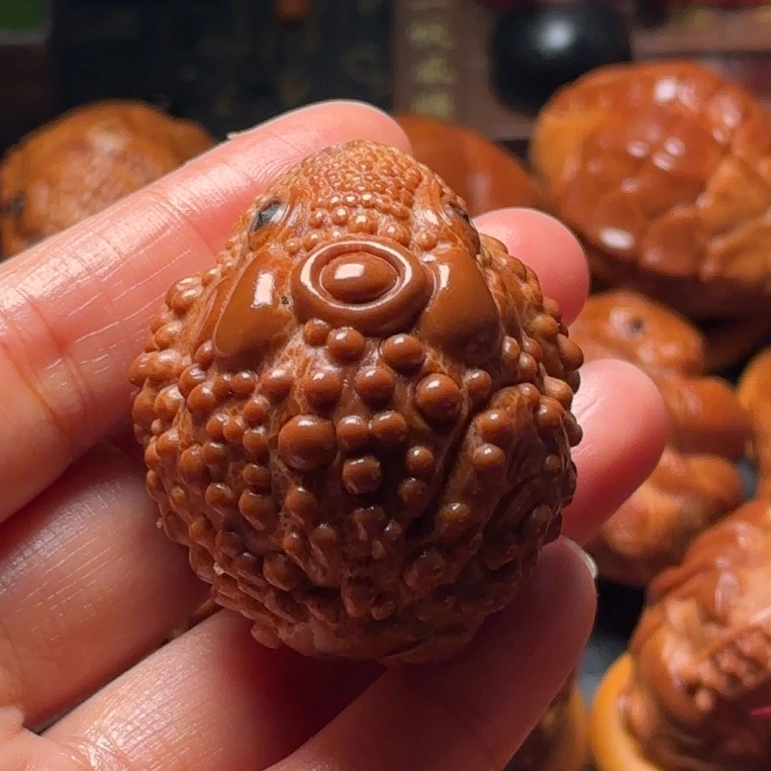 橄榄核手串/手链大金蟾