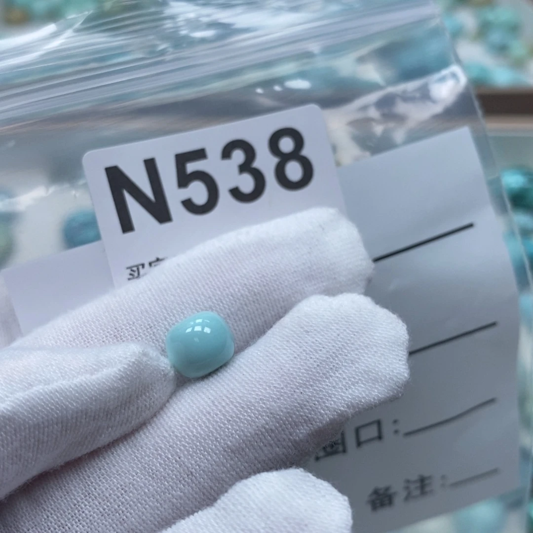 ****雅玛瑙/玉髓未镶嵌珠宝奇石