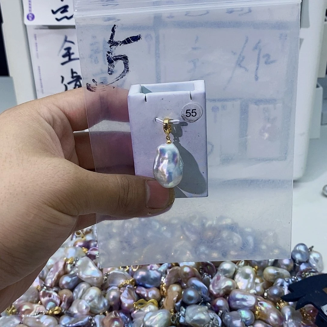 淡水珍珠合金颈饰