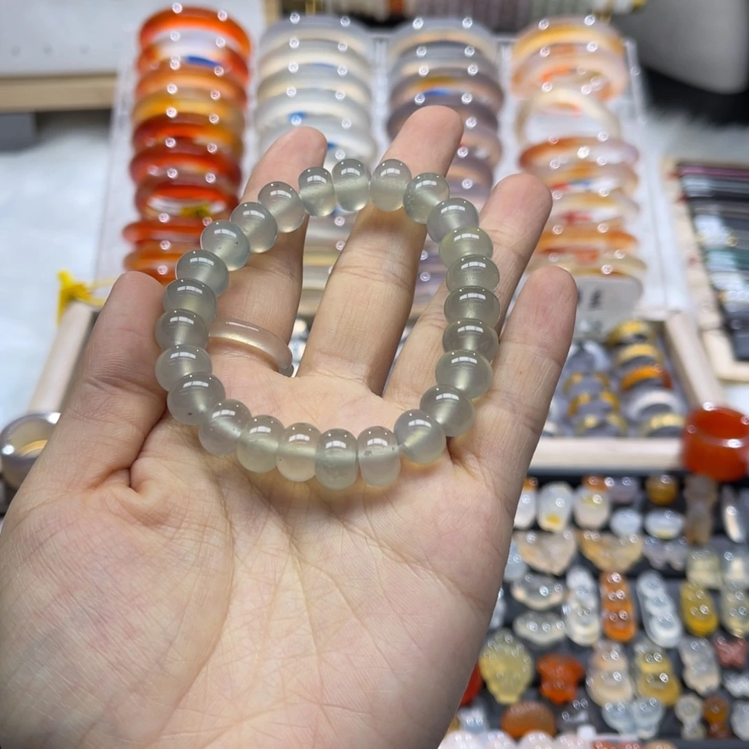 辜***余玛瑙/玉髓戒指未镶嵌