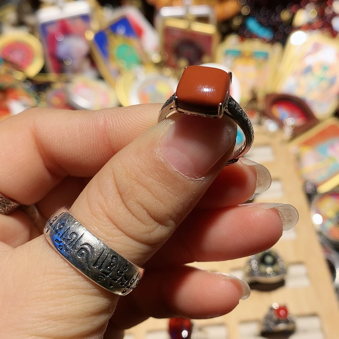 【闪购商品】风车木（黑檀木）红*姐